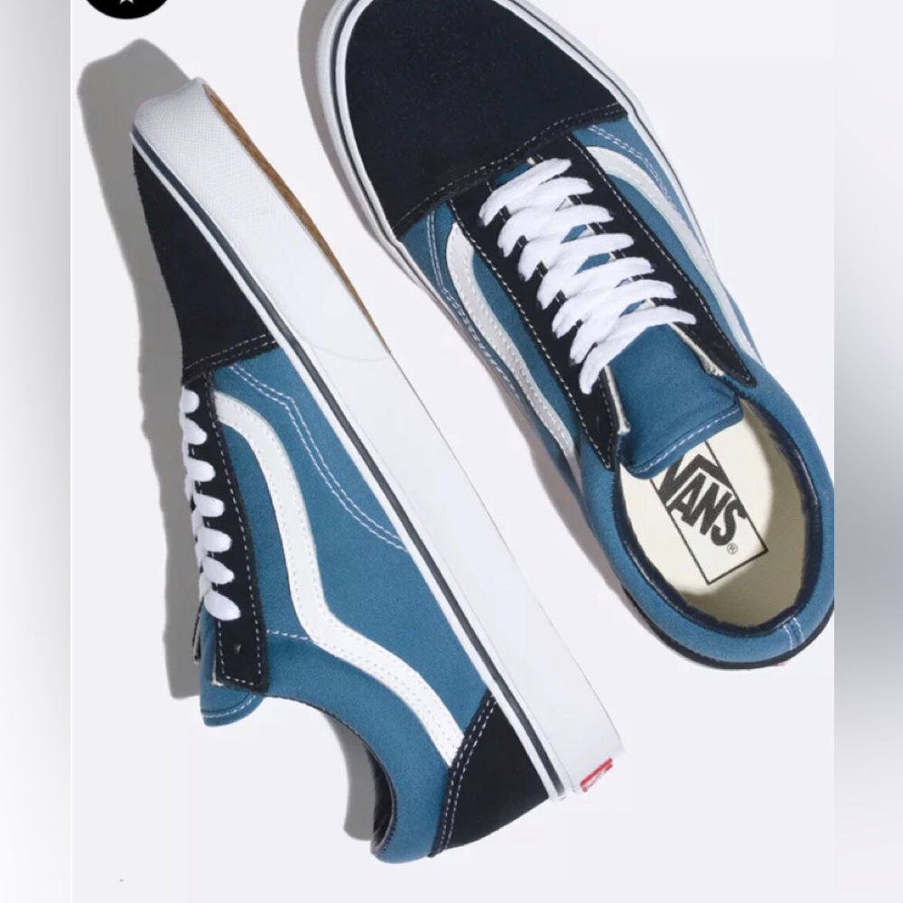 Vans old skool navy and white